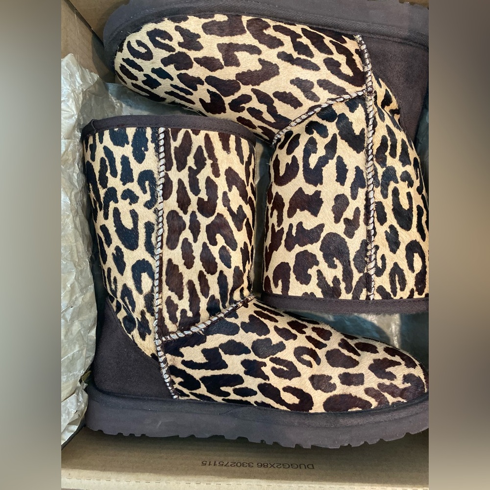 Ugg Women Classic Short Exotic Cheetah Print Boots